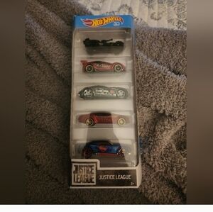Hot Wheels Justice League Car Collection - Red, Black, Blue